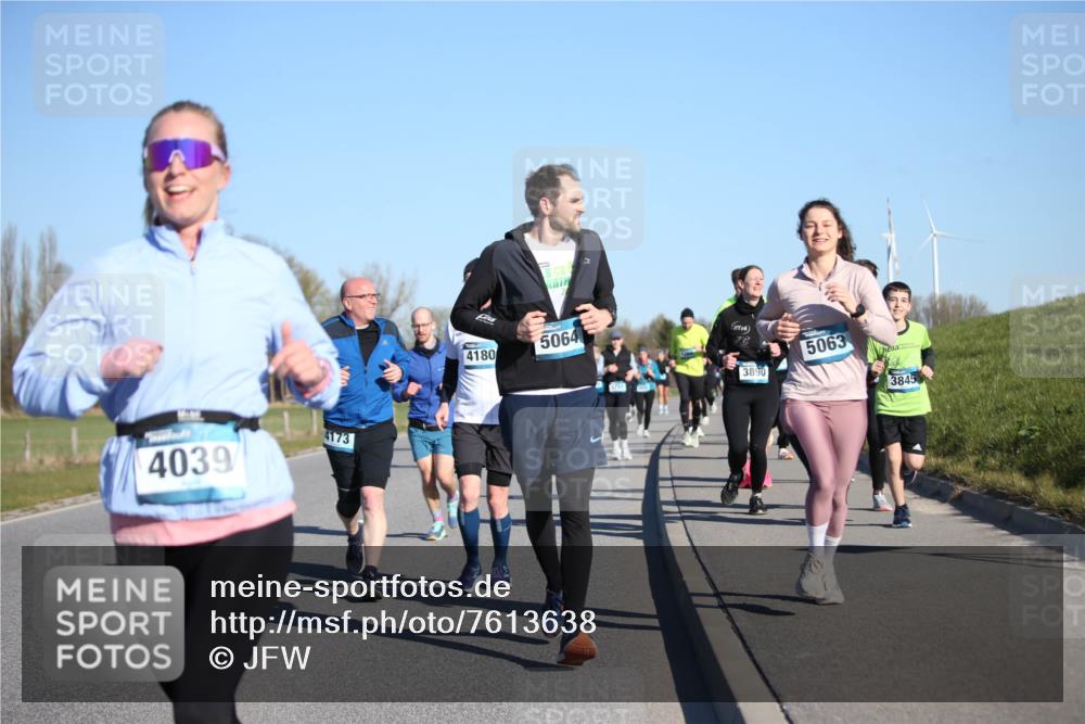 06.04.2025 - 44. Internationalen Wilhelmsburger Insellauf Jannik Wohlers http://msf.ph/oto/7613638 06.04.2025 09:30:03 Laufen 4173, 4039, 5064, 16, 4180, 3890, 5063, 3845 meine-sportfotos.de
