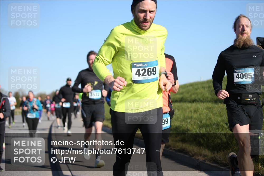 06.04.2025 - 44. Internationalen Wilhelmsburger Insellauf Jannik Wohlers http://msf.ph/oto/7613747 06.04.2025 09:30:11 Laufen 3532, 4269, 4095, 99 meine-sportfotos.de