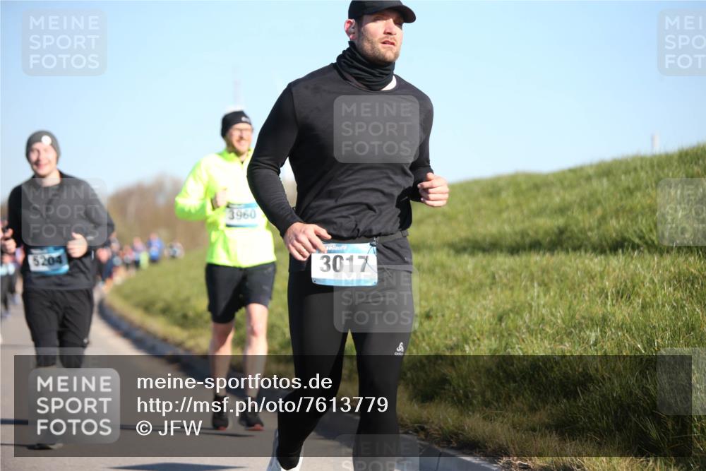06.04.2025 - 44. Internationalen Wilhelmsburger Insellauf Jannik Wohlers http://msf.ph/oto/7613779 06.04.2025 09:30:14 Laufen 5204, 3960, 3017 meine-sportfotos.de