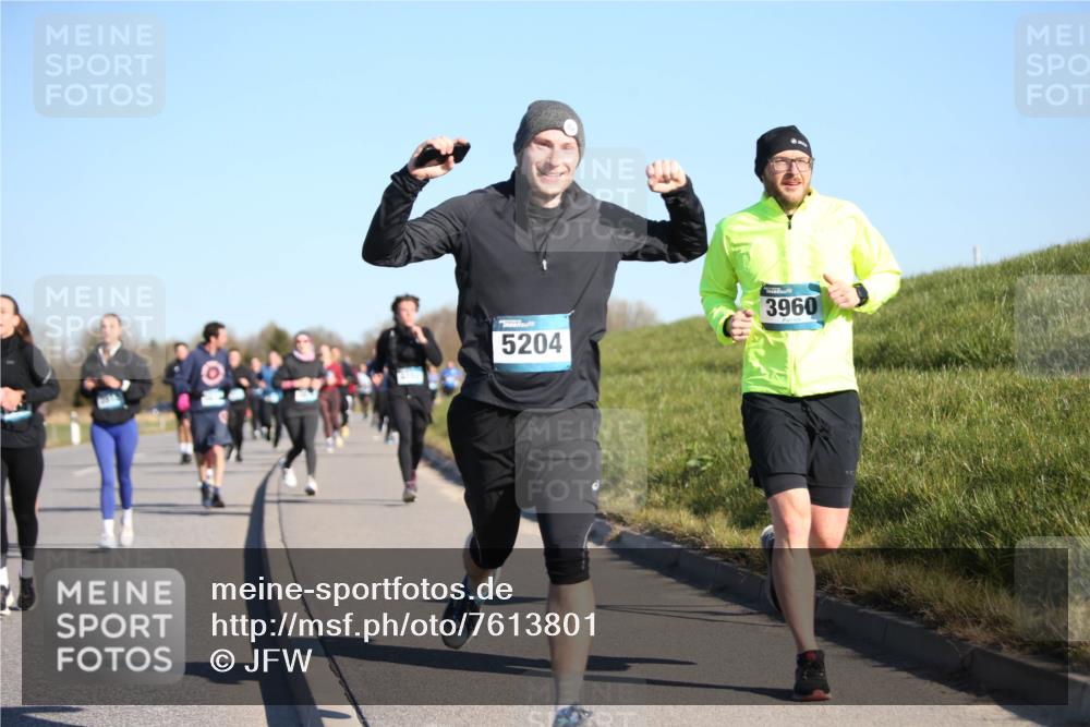 06.04.2025 - 44. Internationalen Wilhelmsburger Insellauf Jannik Wohlers http://msf.ph/oto/7613801 06.04.2025 09:30:16 Laufen 5204, 3960 meine-sportfotos.de
