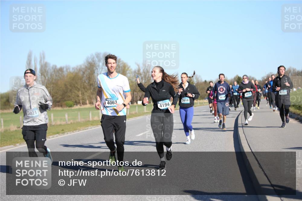 06.04.2025 - 44. Internationalen Wilhelmsburger Insellauf Jannik Wohlers http://msf.ph/oto/7613812 06.04.2025 09:30:17 Laufen 3021, 4063, 4194, 3918, 3874, 3876, 4480 meine-sportfotos.de