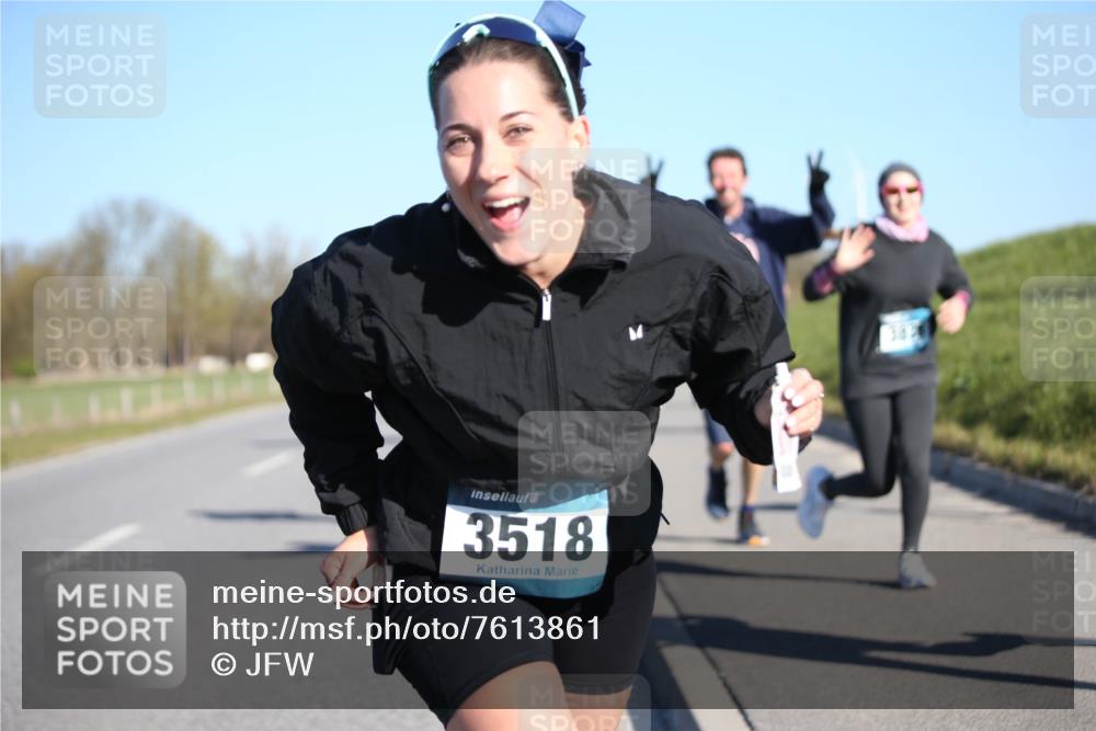 06.04.2025 - 44. Internationalen Wilhelmsburger Insellauf Jannik Wohlers http://msf.ph/oto/7613861 06.04.2025 09:30:21 Laufen 3518 meine-sportfotos.de
