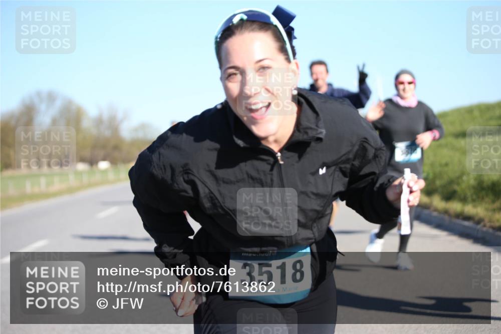 06.04.2025 - 44. Internationalen Wilhelmsburger Insellauf Jannik Wohlers http://msf.ph/oto/7613862 06.04.2025 09:30:21 Laufen 3518 meine-sportfotos.de