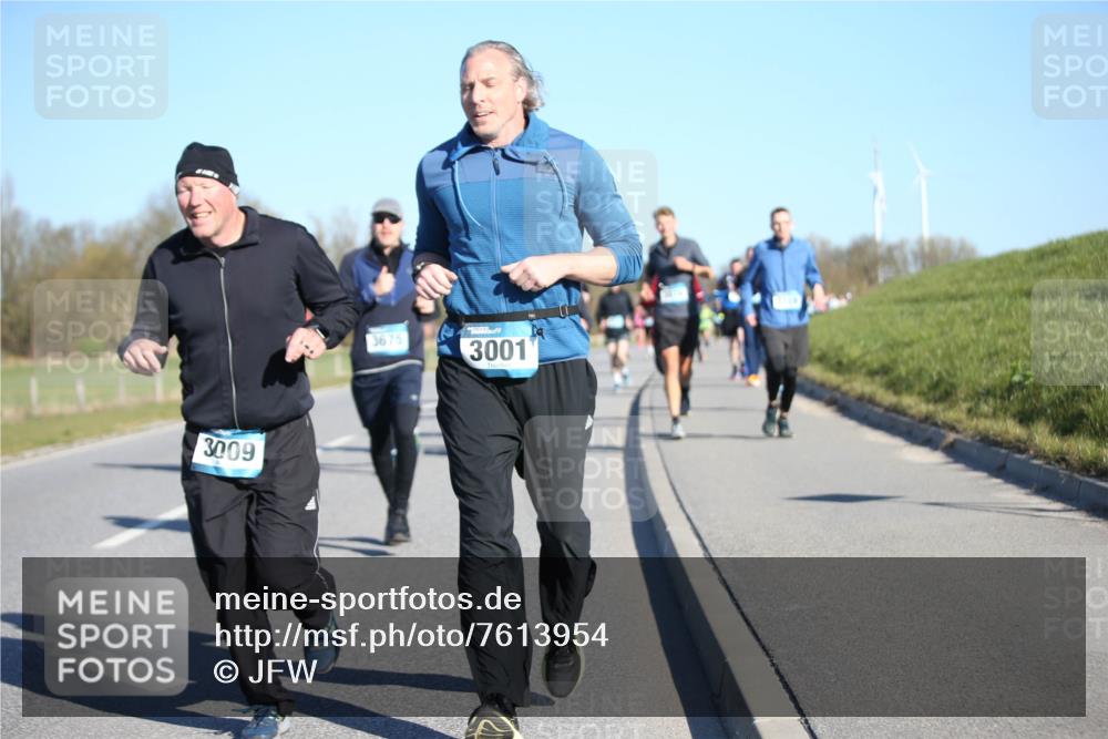 06.04.2025 - 44. Internationalen Wilhelmsburger Insellauf Jannik Wohlers http://msf.ph/oto/7613954 06.04.2025 09:30:28 Laufen 3009, 3675, 3001 meine-sportfotos.de