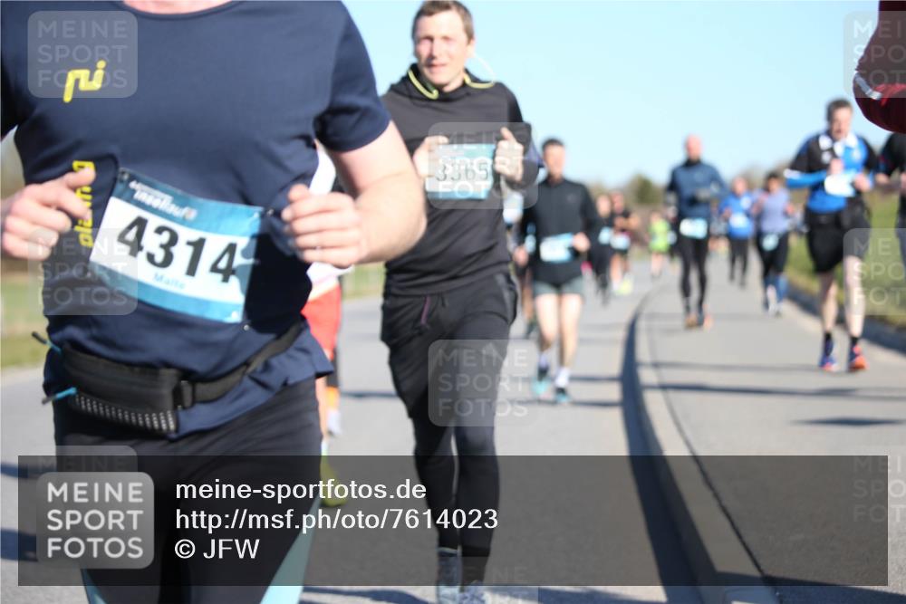 06.04.2025 - 44. Internationalen Wilhelmsburger Insellauf Jannik Wohlers http://msf.ph/oto/7614023 06.04.2025 09:30:34 Laufen 2, 4314, 3365 meine-sportfotos.de