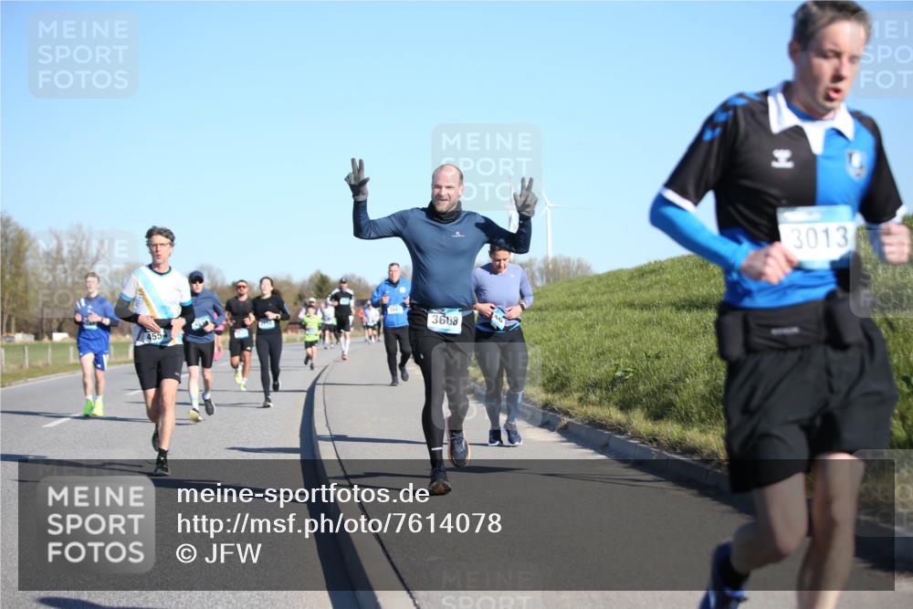 06.04.2025 - 44. Internationalen Wilhelmsburger Insellauf Jannik Wohlers http://msf.ph/oto/7614078 06.04.2025 09:30:38 Laufen 3608, 455, 3013 meine-sportfotos.de