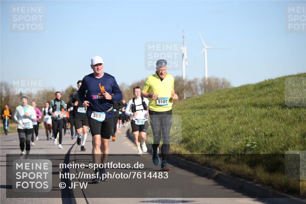 06.04.2025 - 44. Internationalen Wilhelmsburger Insellauf Jannik Wohlers http://msf.ph/oto/7614483 06.04.2025 09:31:08 Laufen 3268, 5003, 3038, 4270, 5107 meine-sportfotos.de