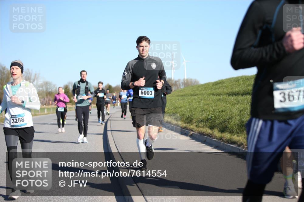 06.04.2025 - 44. Internationalen Wilhelmsburger Insellauf Jannik Wohlers http://msf.ph/oto/7614554 06.04.2025 09:31:15 Laufen 3268, 5003, 367 meine-sportfotos.de