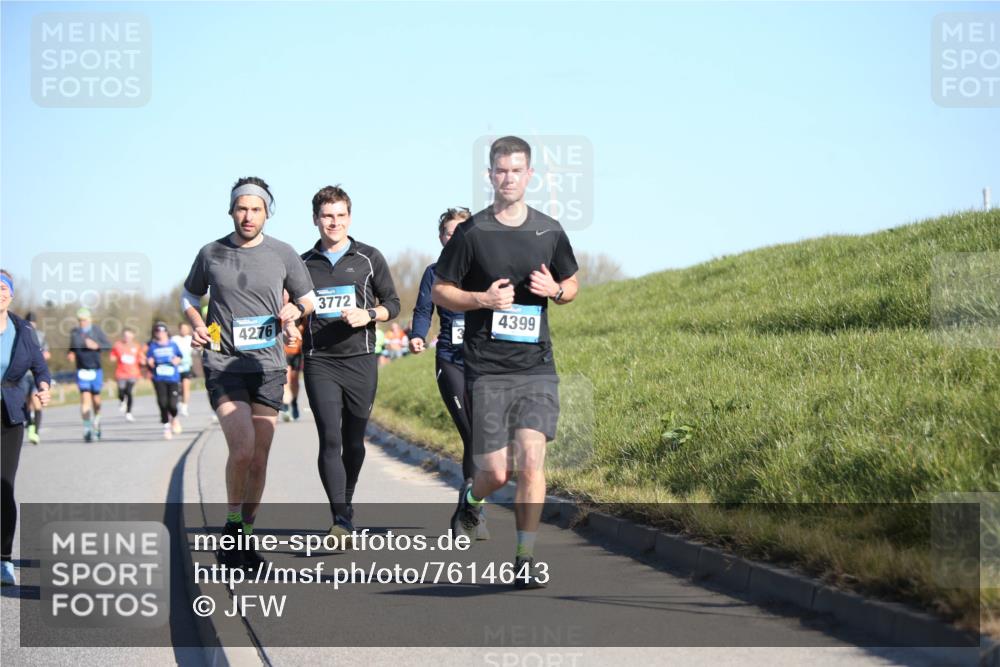 06.04.2025 - 44. Internationalen Wilhelmsburger Insellauf Jannik Wohlers http://msf.ph/oto/7614643 06.04.2025 09:31:24 Laufen 4276, 3772, 4399 meine-sportfotos.de