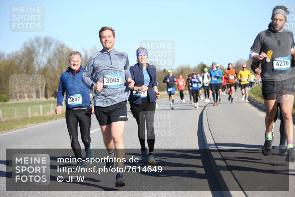 06.04.2025 - 44. Internationalen Wilhelmsburger Insellauf Jannik Wohlers http://msf.ph/oto/7614649 06.04.2025 09:31:26 Laufen 3647, 3065, 3645, 4276 meine-sportfotos.de