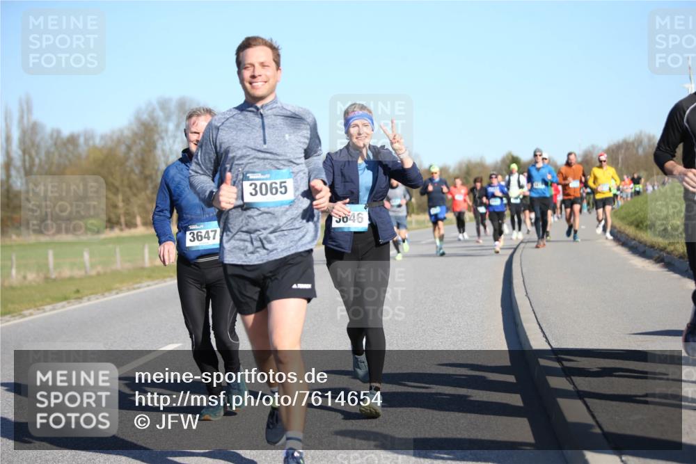 06.04.2025 - 44. Internationalen Wilhelmsburger Insellauf Jannik Wohlers http://msf.ph/oto/7614654 06.04.2025 09:31:26 Laufen 3647, 3065, 5046 meine-sportfotos.de