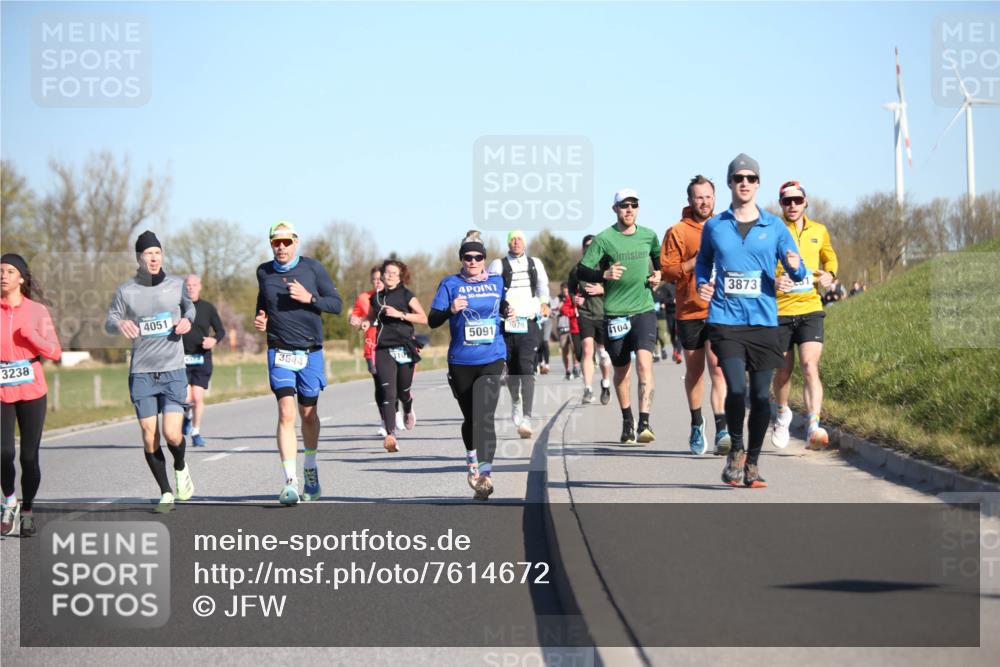 06.04.2025 - 44. Internationalen Wilhelmsburger Insellauf Jannik Wohlers http://msf.ph/oto/7614672 06.04.2025 09:31:31 Laufen 3238, 4051, 3644, 4, 3, 5091, 3079, 3873, 4104 meine-sportfotos.de
