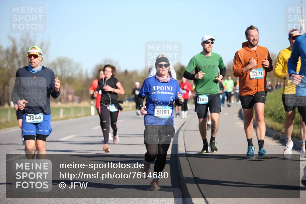 06.04.2025 - 44. Internationalen Wilhelmsburger Insellauf Jannik Wohlers http://msf.ph/oto/7614680 06.04.2025 09:31:33 Laufen 3644, 4, 3, 5091, 4104, 3371 meine-sportfotos.de
