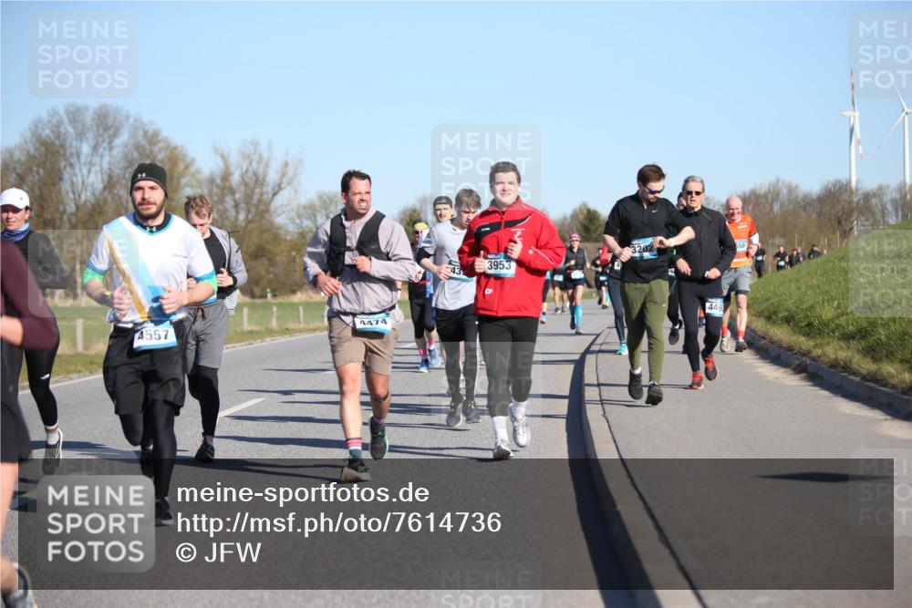 06.04.2025 - 44. Internationalen Wilhelmsburger Insellauf Jannik Wohlers http://msf.ph/oto/7614736 06.04.2025 09:31:46 Laufen 4474, 4557, 3202, 50, 3953, 43, 446 meine-sportfotos.de