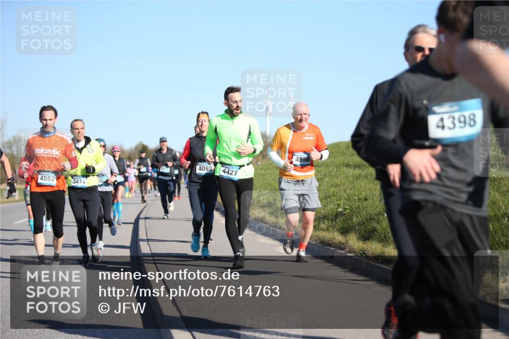 06.04.2025 - 44. Internationalen Wilhelmsburger Insellauf Jannik Wohlers http://msf.ph/oto/7614763 06.04.2025 09:31:51 Laufen 4093, 4552, 3474, 362, 4398, 4427, 4550 meine-sportfotos.de