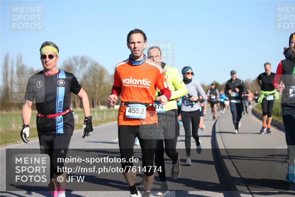 06.04.2025 - 44. Internationalen Wilhelmsburger Insellauf Jannik Wohlers http://msf.ph/oto/7614774 06.04.2025 09:31:53 Laufen 4552, 474, 336 meine-sportfotos.de