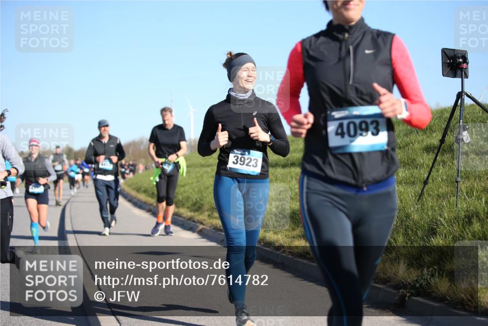 06.04.2025 - 44. Internationalen Wilhelmsburger Insellauf Jannik Wohlers http://msf.ph/oto/7614782 06.04.2025 09:31:55 Laufen 4350, 3923, 4093 meine-sportfotos.de