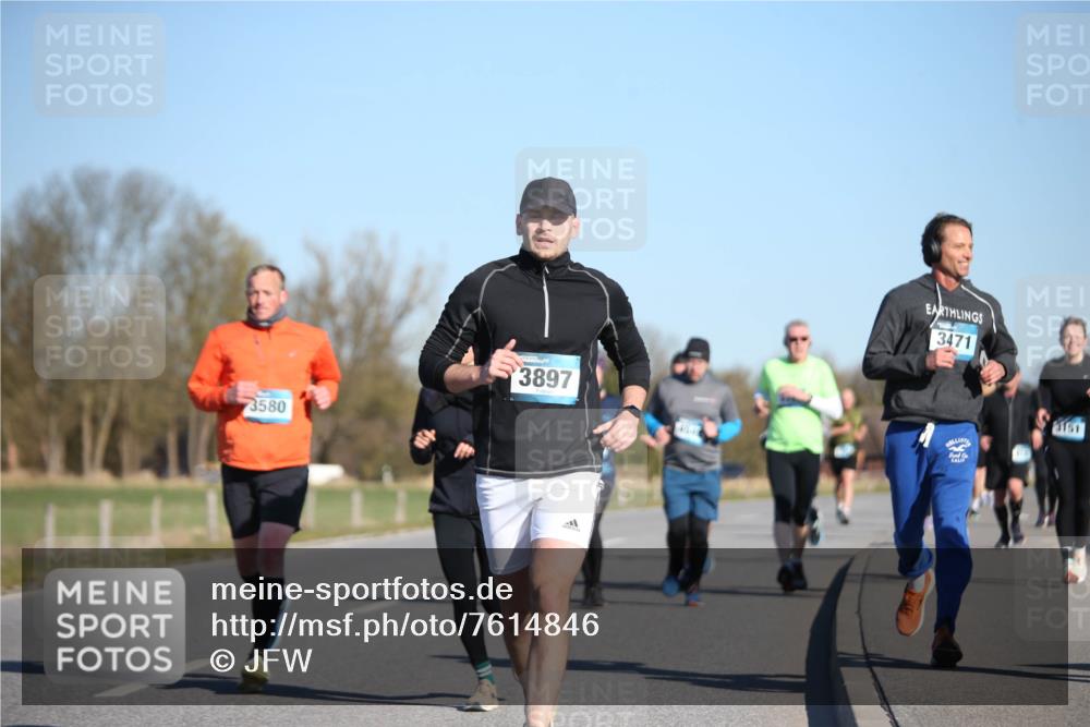 06.04.2025 - 44. Internationalen Wilhelmsburger Insellauf Jannik Wohlers http://msf.ph/oto/7614846 06.04.2025 09:32:11 Laufen 3580, 3897, 3471, 4151 meine-sportfotos.de