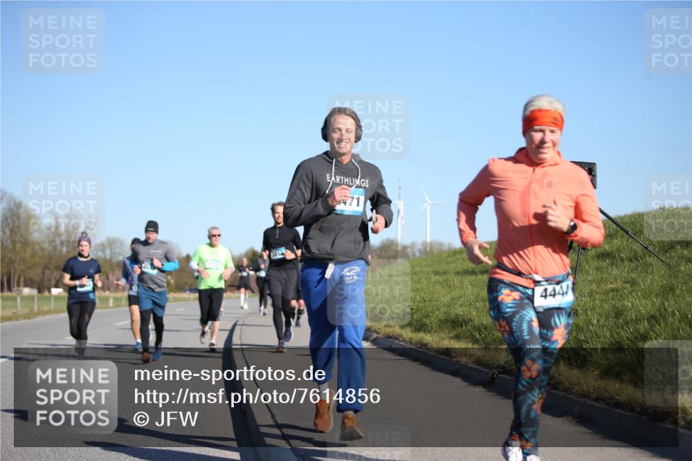 06.04.2025 - 44. Internationalen Wilhelmsburger Insellauf Jannik Wohlers http://msf.ph/oto/7614856 06.04.2025 09:32:14 Laufen 3819, 71, 444 meine-sportfotos.de