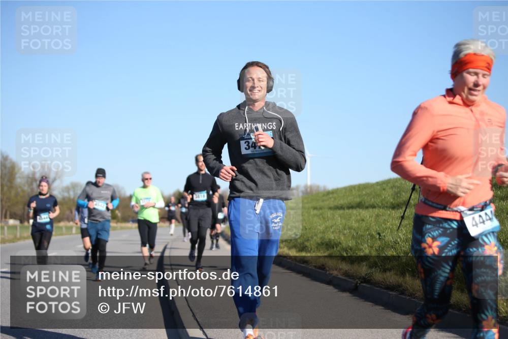 06.04.2025 - 44. Internationalen Wilhelmsburger Insellauf Jannik Wohlers http://msf.ph/oto/7614861 06.04.2025 09:32:15 Laufen 3818, 34, 444 meine-sportfotos.de