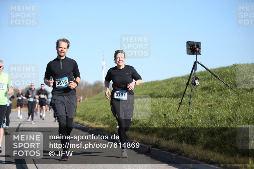 06.04.2025 - 44. Internationalen Wilhelmsburger Insellauf Jannik Wohlers http://msf.ph/oto/7614869 06.04.2025 09:32:17 Laufen 2, 3818, 3151 meine-sportfotos.de