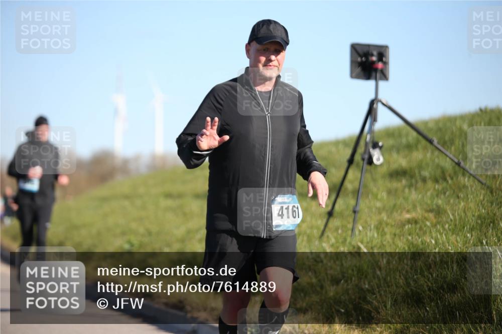 06.04.2025 - 44. Internationalen Wilhelmsburger Insellauf Jannik Wohlers http://msf.ph/oto/7614889 06.04.2025 09:32:21 Laufen 4161 meine-sportfotos.de