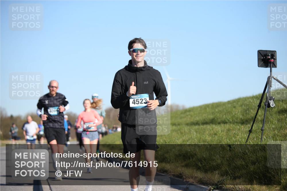 06.04.2025 - 44. Internationalen Wilhelmsburger Insellauf Jannik Wohlers http://msf.ph/oto/7614915 06.04.2025 09:32:26 Laufen 4091, 4523 meine-sportfotos.de