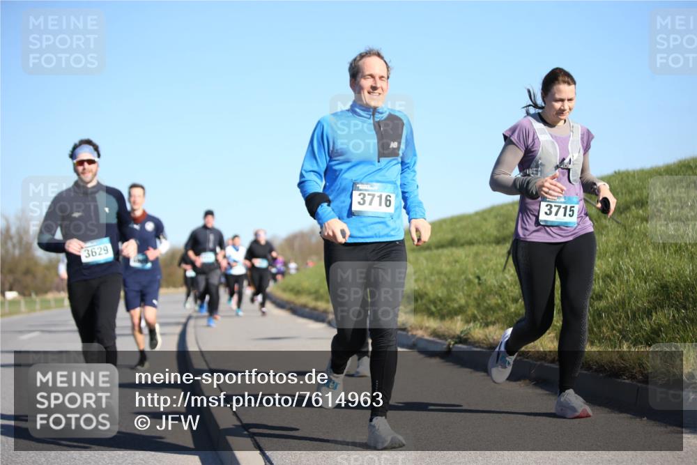 06.04.2025 - 44. Internationalen Wilhelmsburger Insellauf Jannik Wohlers http://msf.ph/oto/7614963 06.04.2025 09:32:37 Laufen 3629, 3716, 3715 meine-sportfotos.de