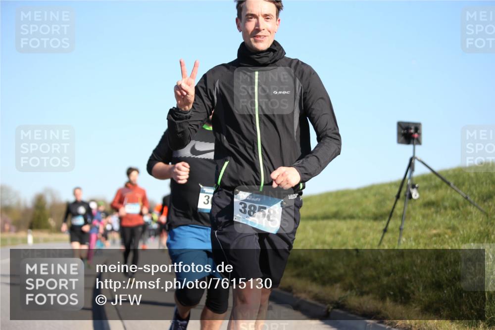 06.04.2025 - 44. Internationalen Wilhelmsburger Insellauf Jannik Wohlers http://msf.ph/oto/7615130 06.04.2025 09:33:09 Laufen 30, 3858 meine-sportfotos.de