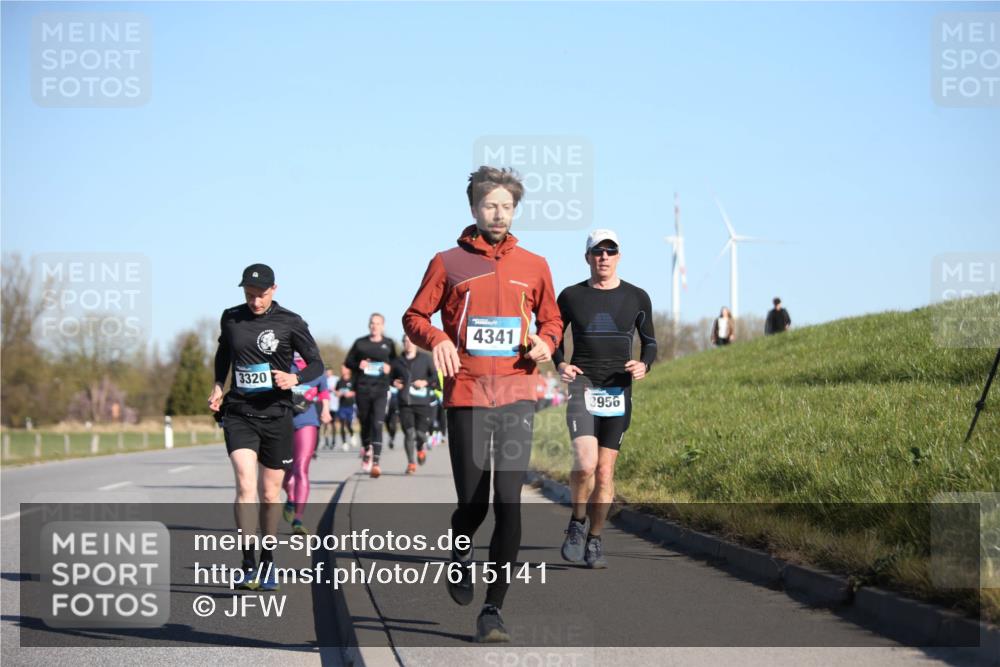 06.04.2025 - 44. Internationalen Wilhelmsburger Insellauf Jannik Wohlers http://msf.ph/oto/7615141 06.04.2025 09:33:11 Laufen 3320, 4341, 3956 meine-sportfotos.de