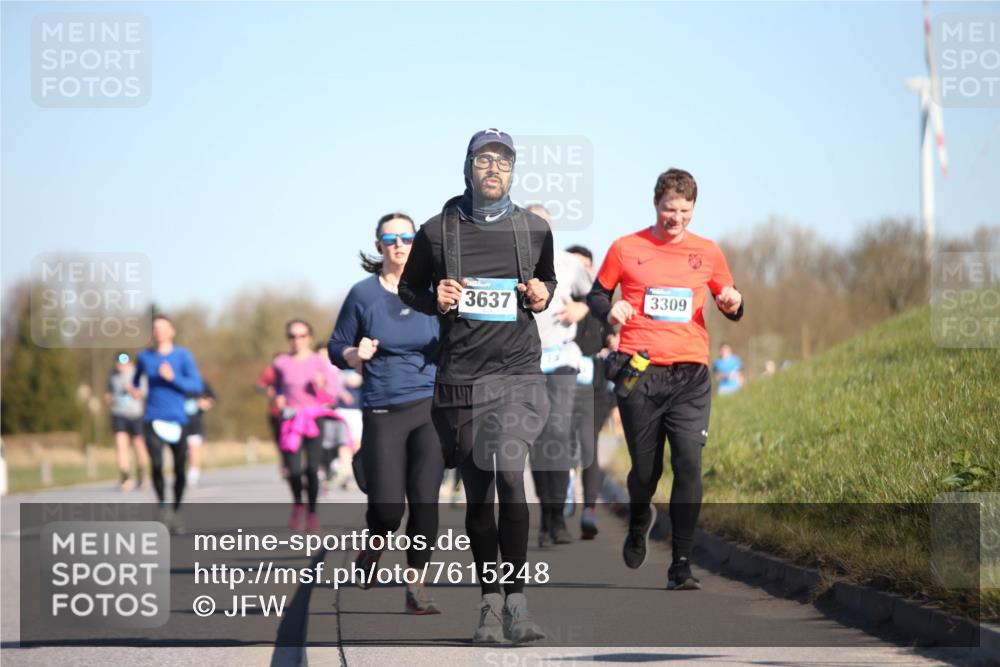 06.04.2025 - 44. Internationalen Wilhelmsburger Insellauf Jannik Wohlers http://msf.ph/oto/7615248 06.04.2025 09:33:34 Laufen 3637, 3309 meine-sportfotos.de