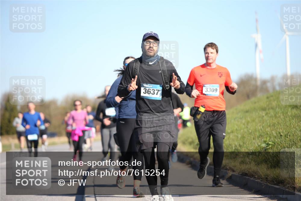 06.04.2025 - 44. Internationalen Wilhelmsburger Insellauf Jannik Wohlers http://msf.ph/oto/7615254 06.04.2025 09:33:35 Laufen 3637, 3309 meine-sportfotos.de