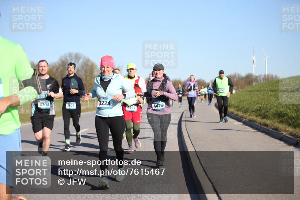 06.04.2025 - 44. Internationalen Wilhelmsburger Insellauf Jannik Wohlers http://msf.ph/oto/7615467 06.04.2025 09:34:29 Laufen 3224, 3704, 3607, 4447, 4479, 4415 meine-sportfotos.de