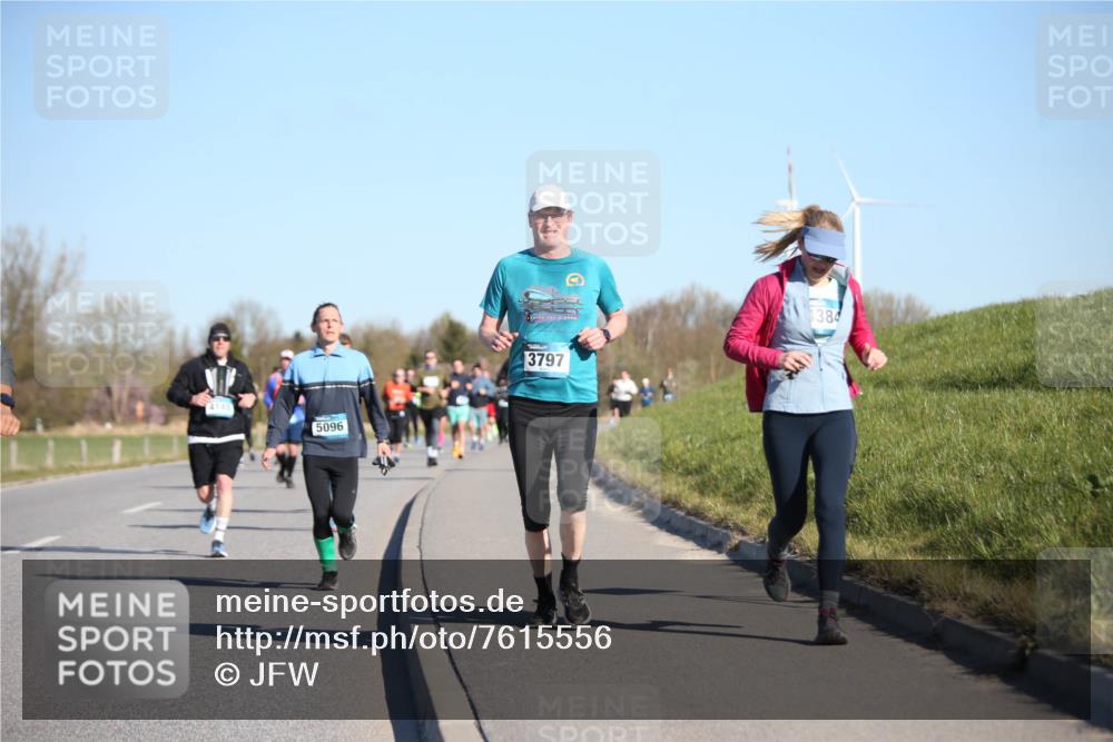 06.04.2025 - 44. Internationalen Wilhelmsburger Insellauf Jannik Wohlers http://msf.ph/oto/7615556 06.04.2025 09:34:49 Laufen 5096, 3797, 1384 meine-sportfotos.de