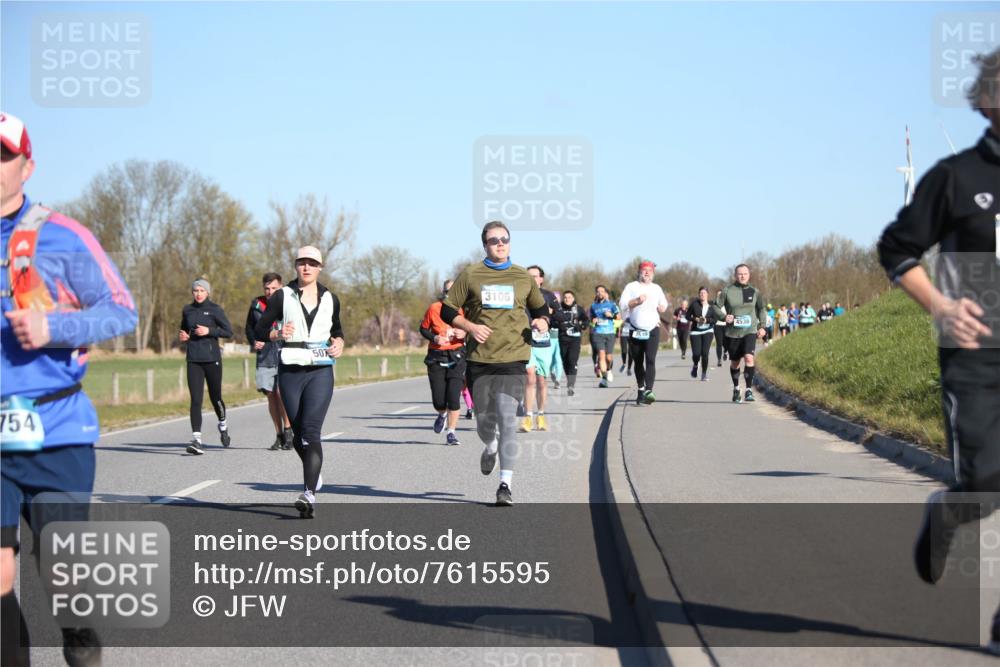06.04.2025 - 44. Internationalen Wilhelmsburger Insellauf Jannik Wohlers http://msf.ph/oto/7615595 06.04.2025 09:35:01 Laufen 754, 50, 3106 meine-sportfotos.de