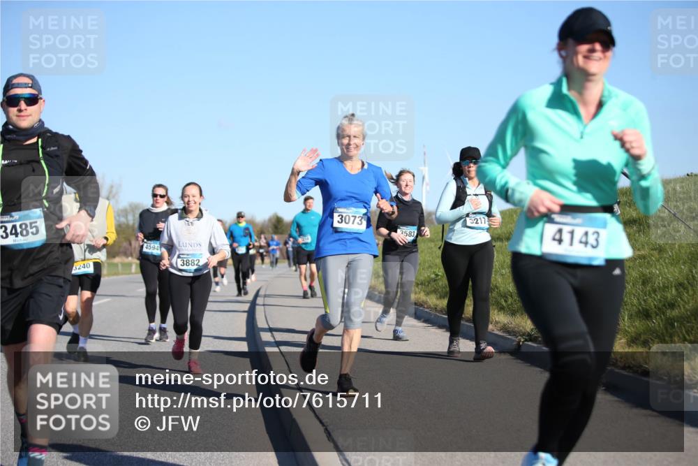 06.04.2025 - 44. Internationalen Wilhelmsburger Insellauf Jannik Wohlers http://msf.ph/oto/7615711 06.04.2025 09:35:34 Laufen 3485, 3240, 4594, 3882, 3073, 3217, 3583, 4143, 1218 meine-sportfotos.de