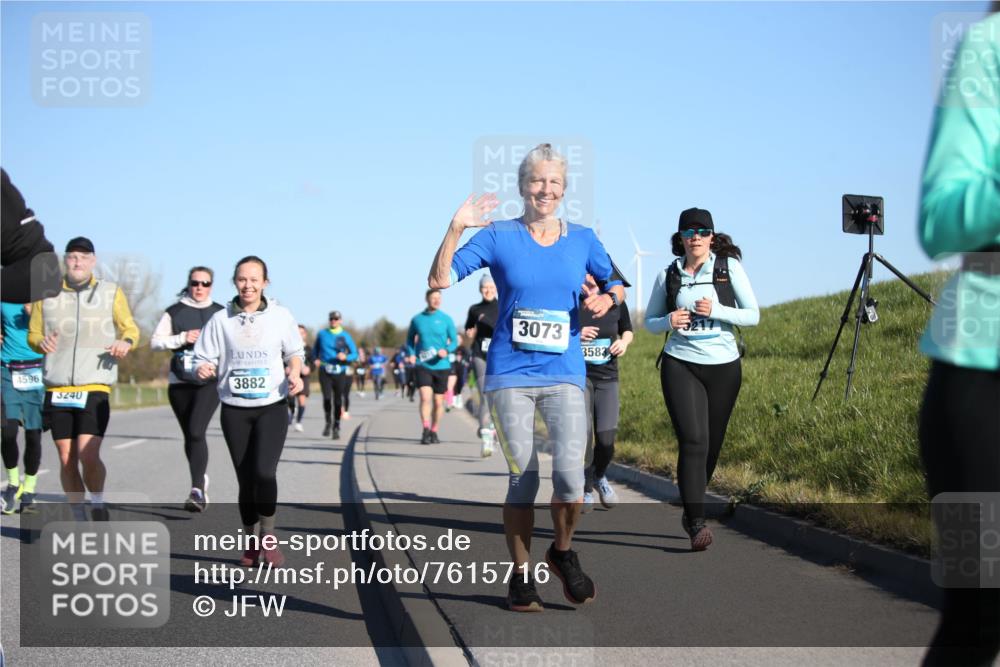 06.04.2025 - 44. Internationalen Wilhelmsburger Insellauf Jannik Wohlers http://msf.ph/oto/7615716 06.04.2025 09:35:35 Laufen 4596, 53240, 3882, 3073, 3583 meine-sportfotos.de