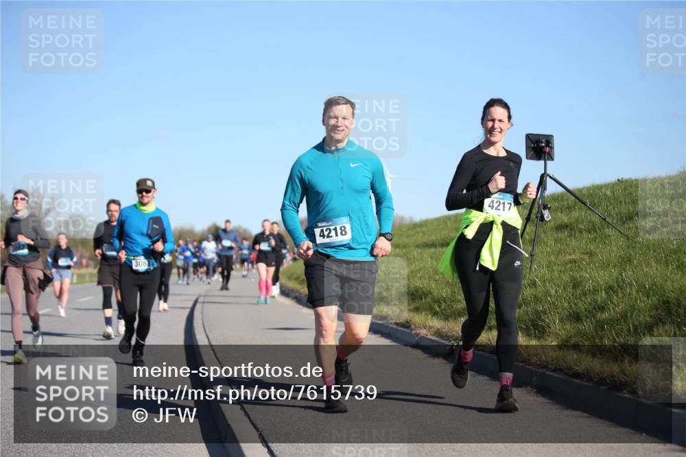 06.04.2025 - 44. Internationalen Wilhelmsburger Insellauf Jannik Wohlers http://msf.ph/oto/7615739 06.04.2025 09:35:40 Laufen 308, 4218, 4217 meine-sportfotos.de