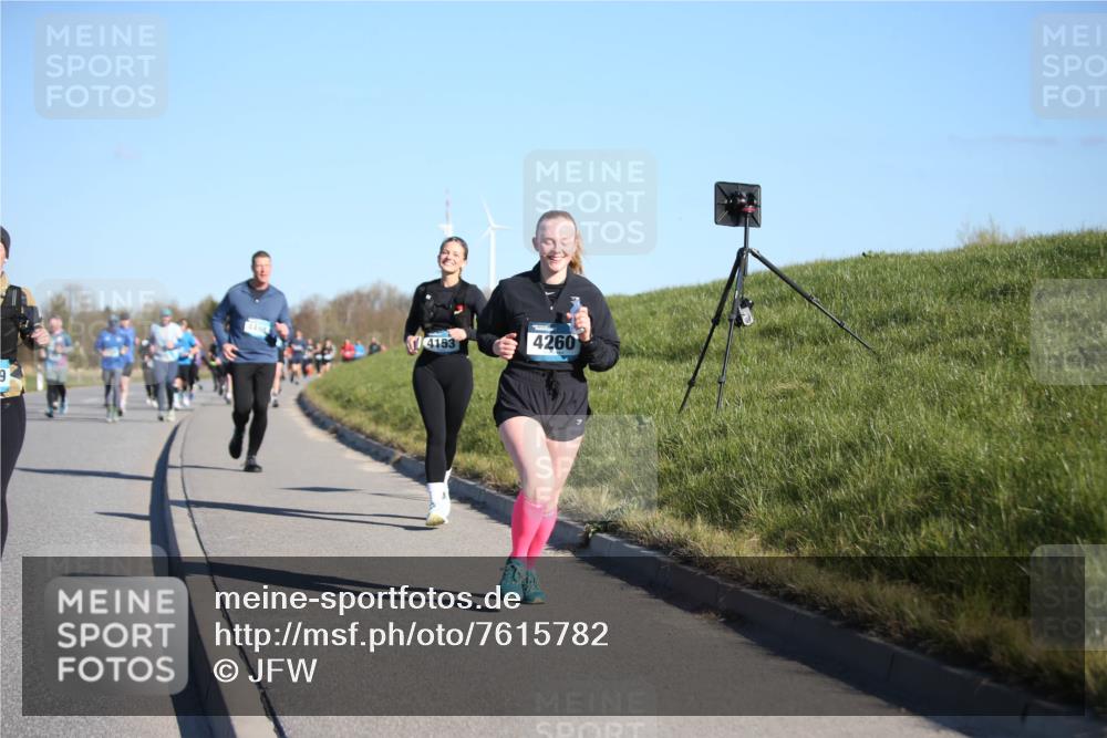 06.04.2025 - 44. Internationalen Wilhelmsburger Insellauf Jannik Wohlers http://msf.ph/oto/7615782 06.04.2025 09:35:46 Laufen 4498, 4153, 4260 meine-sportfotos.de