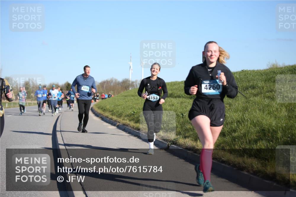 06.04.2025 - 44. Internationalen Wilhelmsburger Insellauf Jannik Wohlers http://msf.ph/oto/7615784 06.04.2025 09:35:47 Laufen 4498, 4153, 4260 meine-sportfotos.de