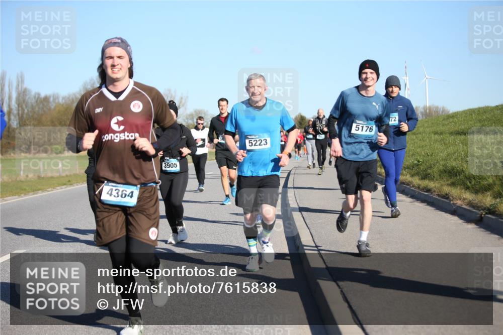 06.04.2025 - 44. Internationalen Wilhelmsburger Insellauf Jannik Wohlers http://msf.ph/oto/7615838 06.04.2025 09:35:59 Laufen 4364, 3905, 5223, 5176, 72 meine-sportfotos.de