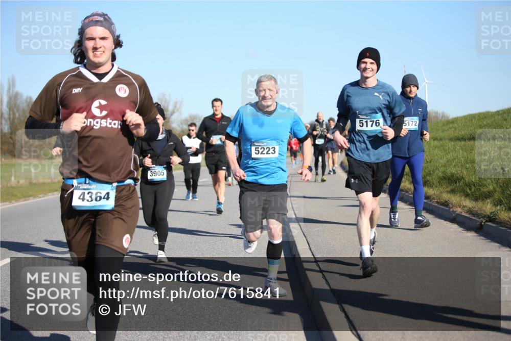 06.04.2025 - 44. Internationalen Wilhelmsburger Insellauf Jannik Wohlers http://msf.ph/oto/7615841 06.04.2025 09:35:59 Laufen 4364, 3905, 5223, 5176, 5172 meine-sportfotos.de