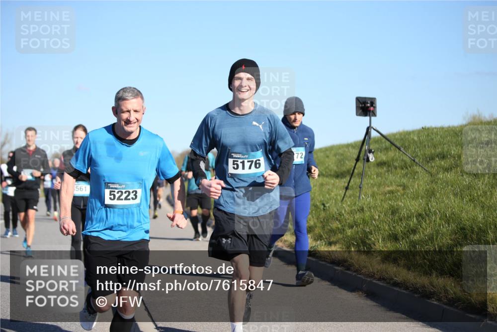 06.04.2025 - 44. Internationalen Wilhelmsburger Insellauf Jannik Wohlers http://msf.ph/oto/7615847 06.04.2025 09:36:00 Laufen 561, 5223, 5176, 2, 72 meine-sportfotos.de