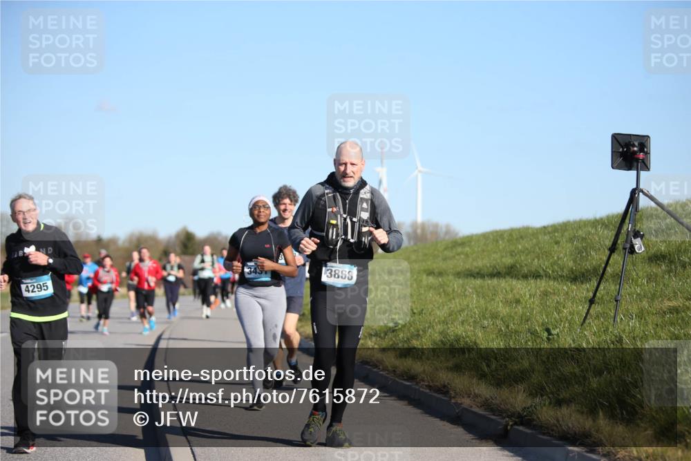06.04.2025 - 44. Internationalen Wilhelmsburger Insellauf Jannik Wohlers http://msf.ph/oto/7615872 06.04.2025 09:36:05 Laufen 4295, 345, 3868 meine-sportfotos.de