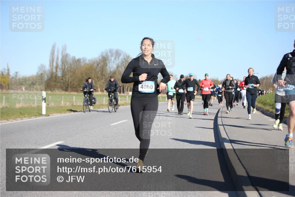 06.04.2025 - 44. Internationalen Wilhelmsburger Insellauf Jannik Wohlers http://msf.ph/oto/7615954 06.04.2025 09:36:25 Laufen 4060, 3723, 519, 3942 meine-sportfotos.de