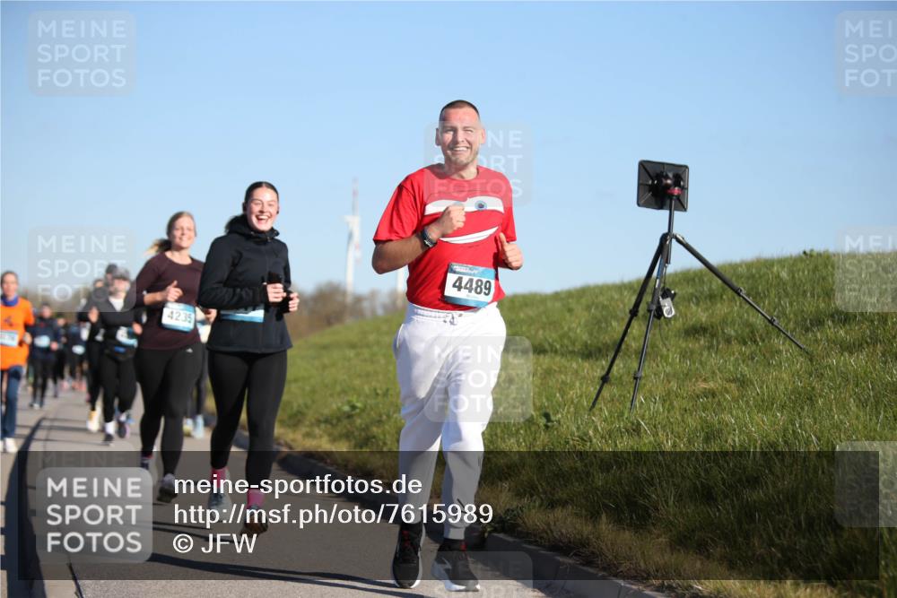06.04.2025 - 44. Internationalen Wilhelmsburger Insellauf Jannik Wohlers http://msf.ph/oto/7615989 06.04.2025 09:36:34 Laufen 4235, 4489 meine-sportfotos.de