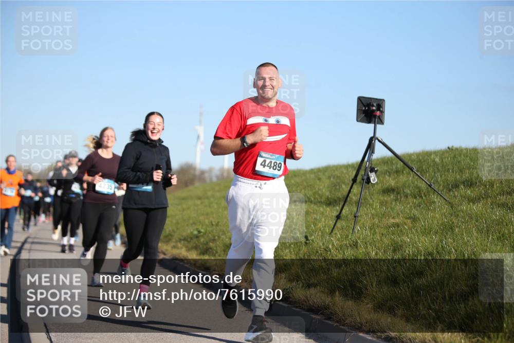 06.04.2025 - 44. Internationalen Wilhelmsburger Insellauf Jannik Wohlers http://msf.ph/oto/7615990 06.04.2025 09:36:34 Laufen 4235, 4489 meine-sportfotos.de