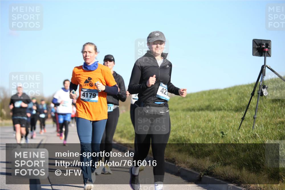 06.04.2025 - 44. Internationalen Wilhelmsburger Insellauf Jannik Wohlers http://msf.ph/oto/7616016 06.04.2025 09:36:38 Laufen 4179, 21, 42 meine-sportfotos.de