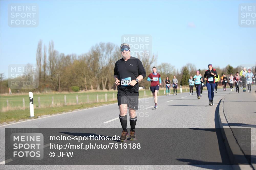 06.04.2025 - 44. Internationalen Wilhelmsburger Insellauf Jannik Wohlers http://msf.ph/oto/7616188 06.04.2025 09:37:11 Laufen 3473, 3360 meine-sportfotos.de