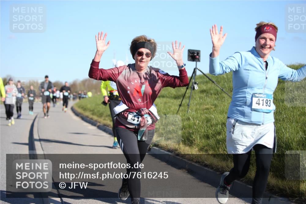 06.04.2025 - 44. Internationalen Wilhelmsburger Insellauf Jannik Wohlers http://msf.ph/oto/7616245 06.04.2025 09:37:25 Laufen 4193 meine-sportfotos.de